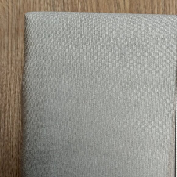 4 Pc. DKNY Queen Gray Grey Sheets Sheet Set 1 Fitted, 1 Flat, 2 Pillowcases - Picture 5 of 5